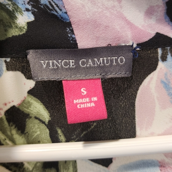 Vince Camuto Womens Floral Long Sleeves V Neck Blouse size S - Picture 2 of 10